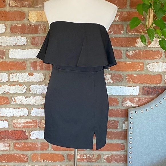 New Lulus Kiani Black Strapless Bodycon mini Dress size medium - Picture 3 of 9